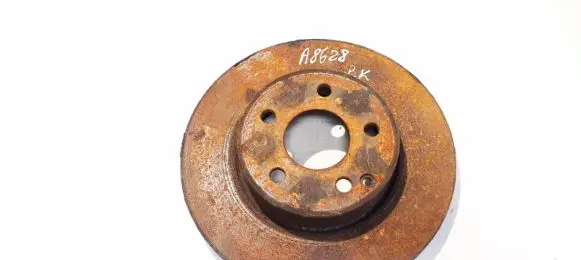 Mercedes-Benz E W212 Front brake disc ventiliuojamas