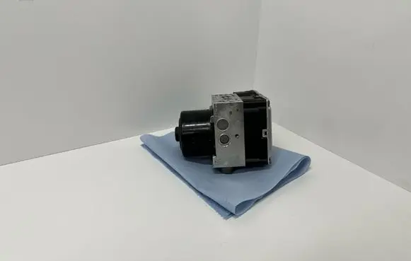 Porsche Cayenne (92A) ABS Pump 7P0907379L