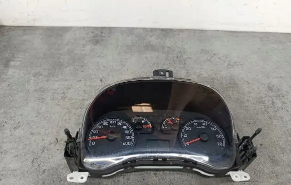 Fiat Doblo Speedometer (instrument cluster) 51747074