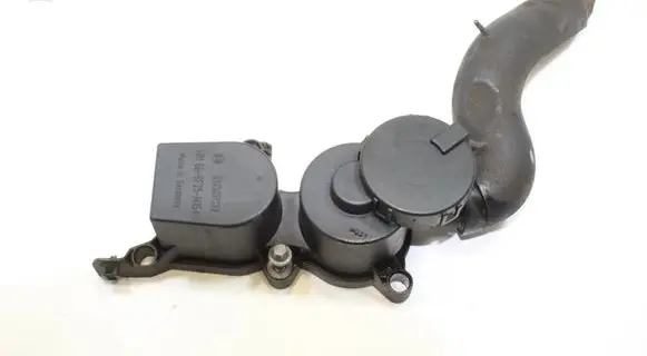 Mercedes-Benz B W245 Oil breather separator A6400101162