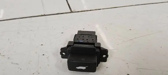 Honda CR-V Tailgate opening switch HZSS6A