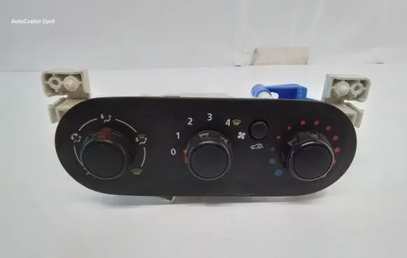 Opel Vivaro Climate control unit