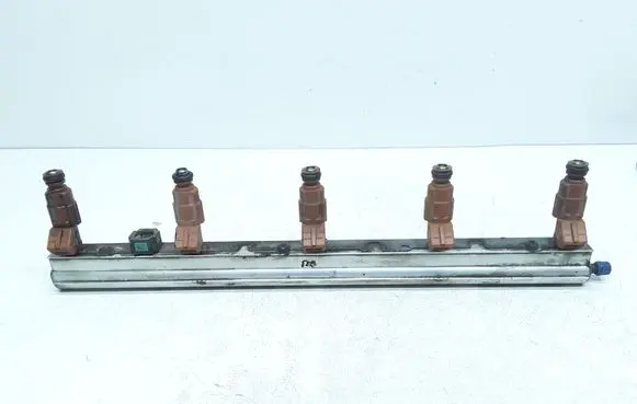 Volvo XC90 Fuel injectors set 9186340 0280155831