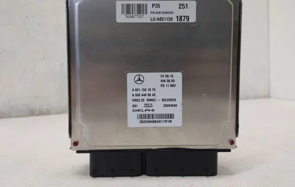 Mercedes-Benz Vito Viano W639 Engine control unit/module A6511501879 A0054469640 6511501879