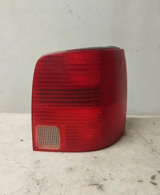 Volkswagen PASSAT B5 Rear/tail lights 3B9945112F