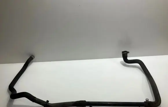 Mercedes-Benz ML W164 Engine coolant pipe/hose