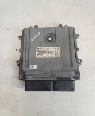 Smart ForFour I Engine control unit/module A6391502279 0281013498 PMN903093