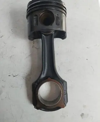 Mercedes-Benz E W210 Piston 8851 611