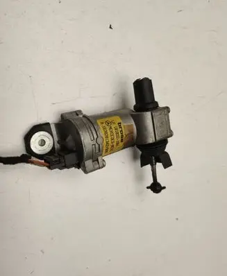 Mercedes-Benz ML W163 Vent window/glass motor A1638201342