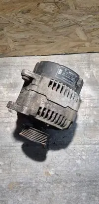 Volkswagen Multivan T4 Generator/alternator 0123515016 028903027P