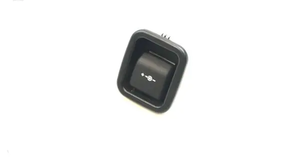 BMW 4 F32 F33 12 V Socket (rear) 7143111