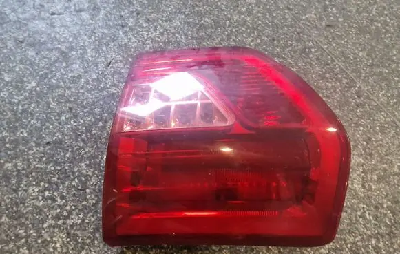 Citroen C5 Tailgate rear/tail lights 9671811380