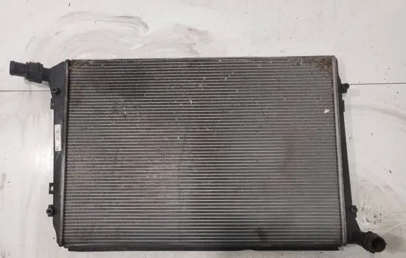 Skoda Octavia Mk2 (1Z) Coolant radiator 1K0121251BL