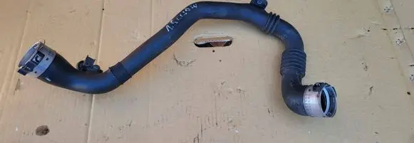 Renault Clio III Intercooler hose/pipe 8200748681