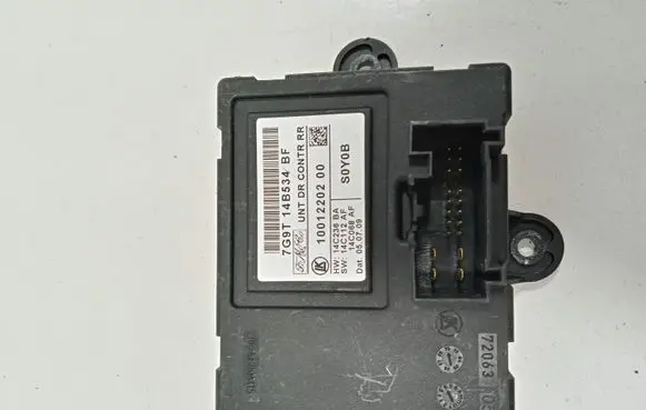Volvo V70 Door control unit/module 7G9T14B534BF 1001220200