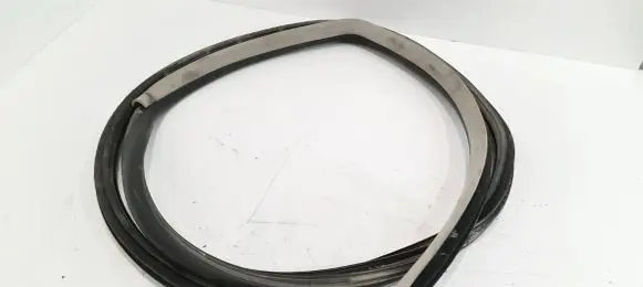 Volkswagen Golf IV Rubber seal rear door 