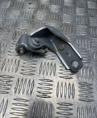 Front door hinge set