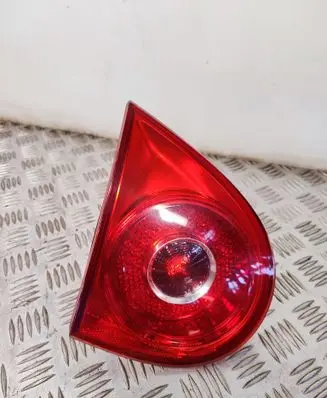 Volkswagen Golf V Tailgate rear/tail lights 1K6945093E