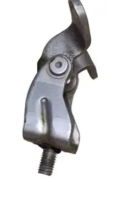 Skoda Octavia Mk2 (1Z) Tailgate/trunk/boot hinge 1Z5827302C