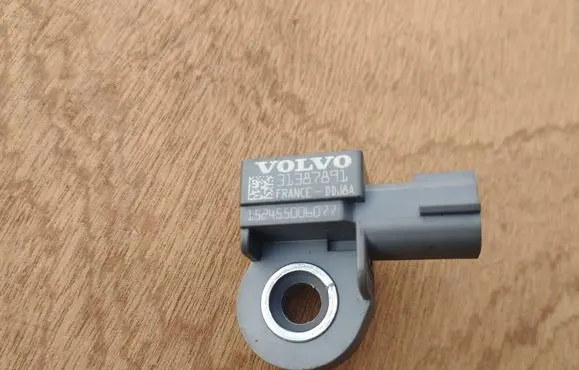 Volvo V40 Airbag deployment crash/impact sensor 31387891