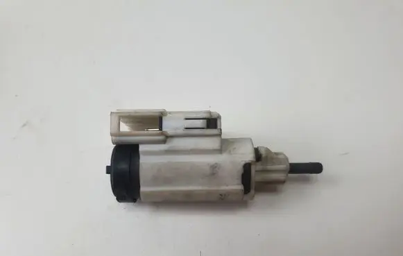 Volkswagen Transporter - Caravelle T5 Brake pedal sensor switch 8E0927189B