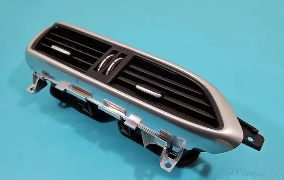 Infiniti Q30 Dash center air vent grill IMPRK1470363