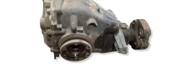 BMW 1 E81 E87 Rear differential 7598855