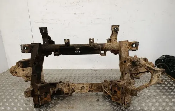 Mitsubishi Pajero Front subframe