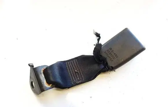 Toyota Yaris Rear seatbelt buckle e034501 b-480