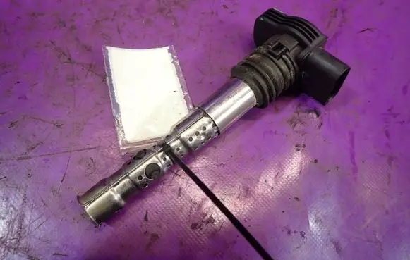 Skoda Superb B5 (3U) High voltage ignition coil 