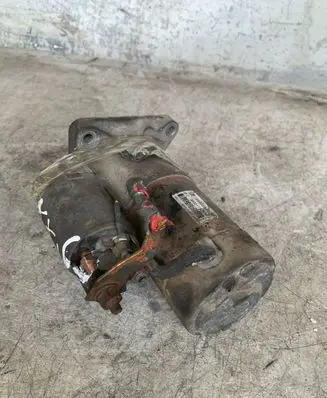 Opel Insignia A Starter motor 55352882