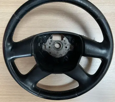 Skoda Octavia Mk2 (1Z) Steering wheel K77719C09036355