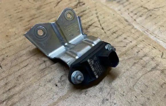 Porsche Panamera (970) Airbag deployment crash/impact sensor 97060611101 97060621401
