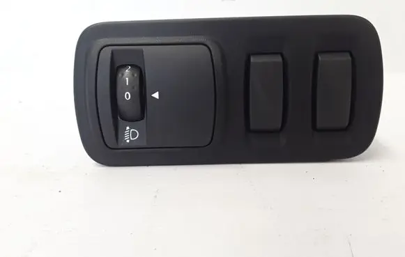 Renault Kadjar Light switch 251635477R