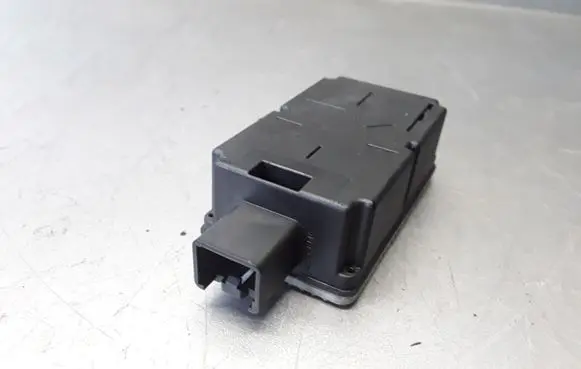 Volvo V70 Door central lock control unit/module 31252988
