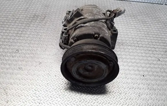 Toyota Avensis T220 Air conditioning (A/C) compressor (pump) 4472203435