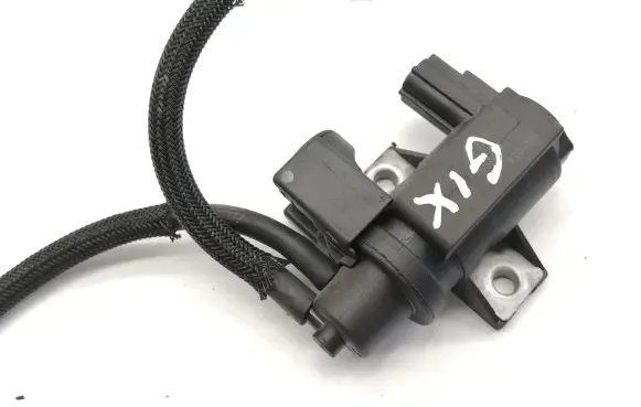 Lexus IS 220D-250-350 Turbo solenoid valve 258190R011