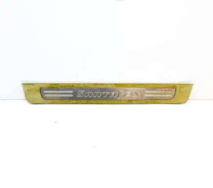 Hyundai Santa Fe Front sill trim cover 858712B000