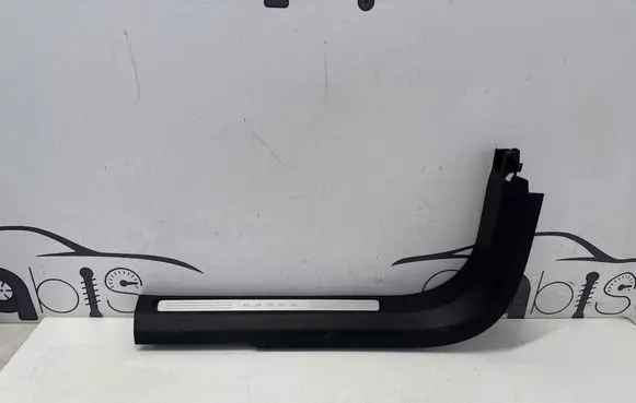 Volvo XC60 Front sill trim cover 3144801
