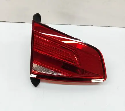 Volkswagen PASSAT B8 Tailgate rear/tail lights 3G5945307J
