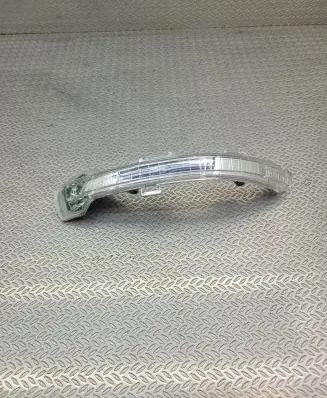 Volkswagen Taigo Front door wing mirror part 3G0949101A