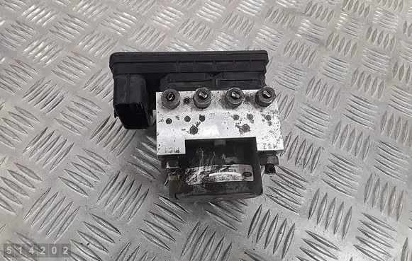 Ford Fiesta ABS Pump d1b12c013bd d1b12c405af