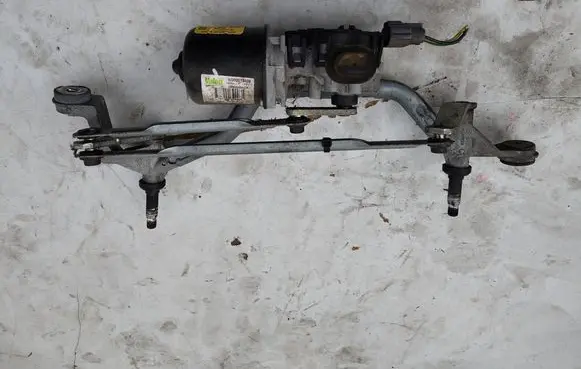 Renault Clio IV Front wiper linkage and motor 288004542R