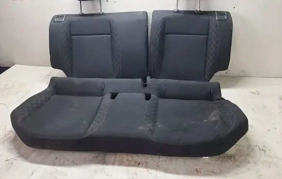 Volkswagen Up Rear seat 12345677654321