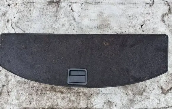 Volkswagen Touran I Glove box