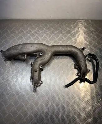 Volkswagen Touareg I Intake manifold 059145762K