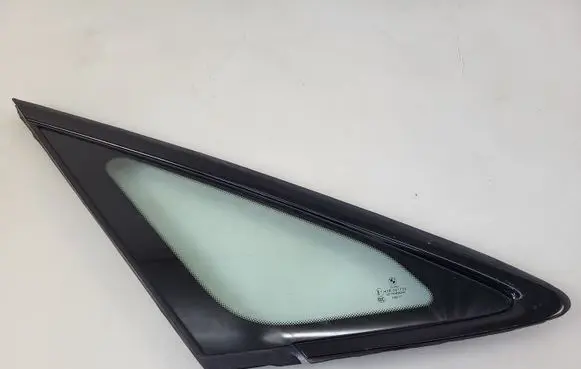 BMW 2 F45 Front triangle window/glass 2579130