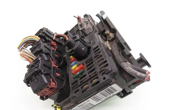 Peugeot 407 BSM Control unit S118983001Q 9661682580