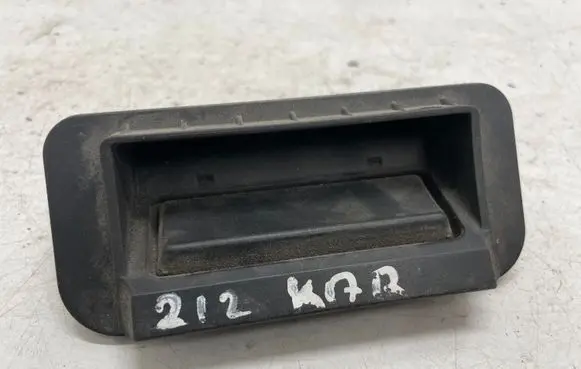 Mercedes-Benz E W212 Tailgate opening switch A2127501593
