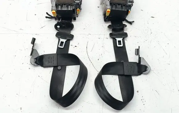 Audi Q5 SQ5 Front seatbelt 8R1857706K 8R1857705J